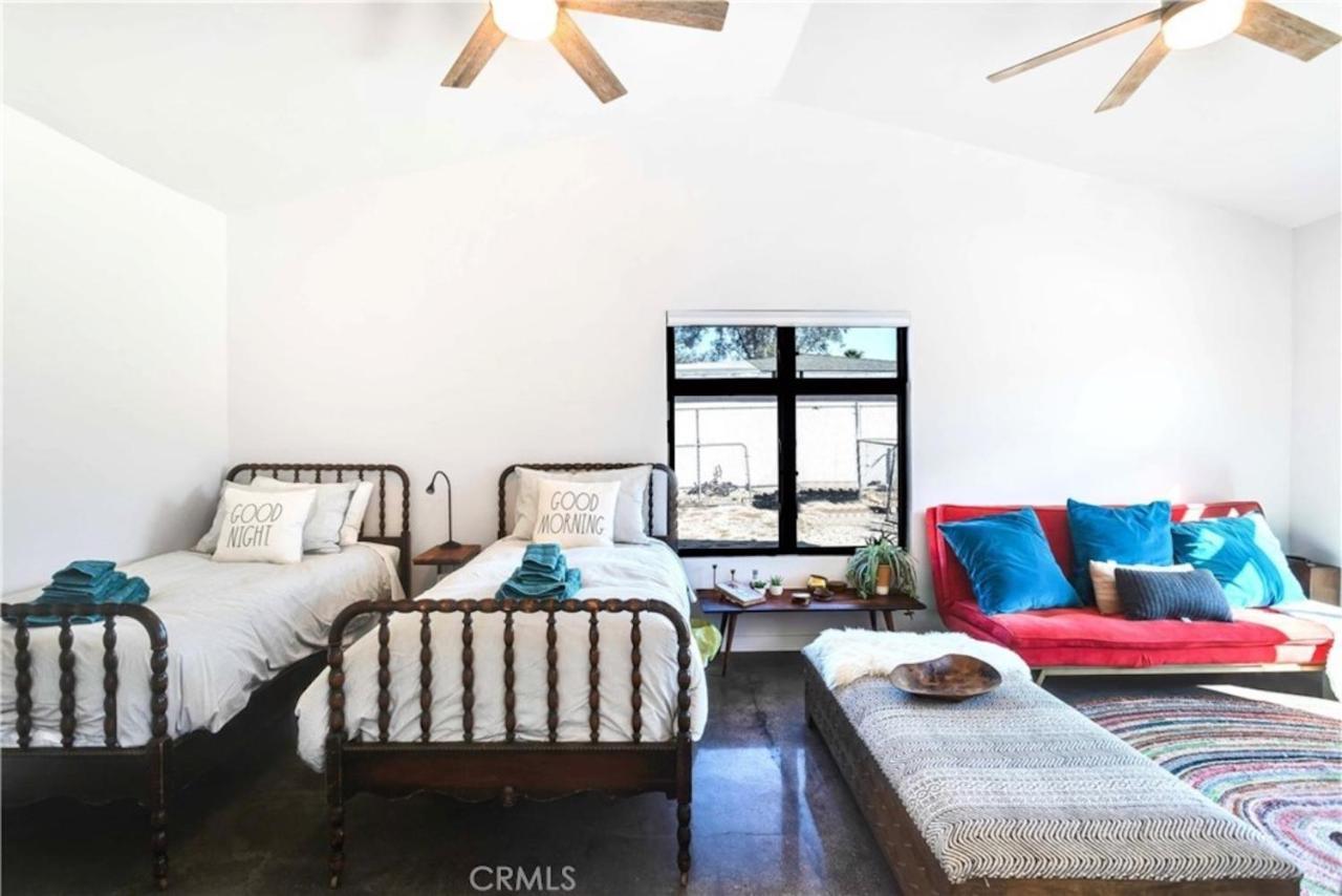 Cozy Fresh Desert Hideaway, 5 Mins To Joshua Tree 트웬티나인팜스 외부 사진